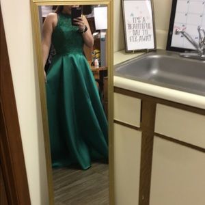 Alyce Paris prom dress